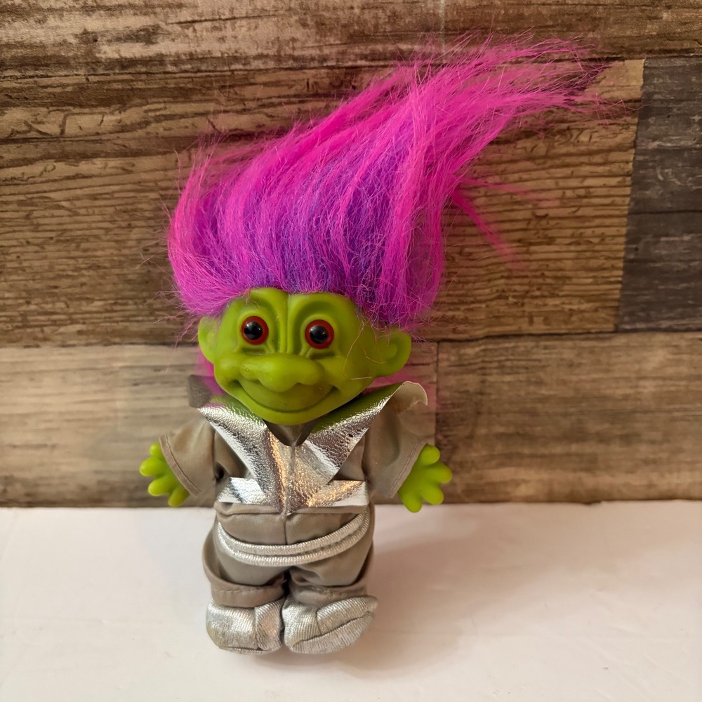 Vintage Russ Berrie Alien Troll Doll Green Pink Hair Silver Space Suit 18031
